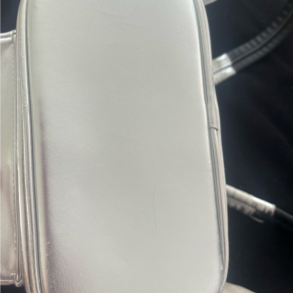 Disney 100 Silver Minnie Mouse Drip Mini Backpack – Limited Edition – Sold Out - Picture 6 of 8